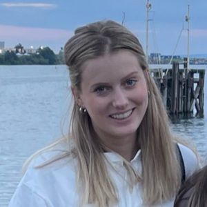 Meet your Posher, Gillian